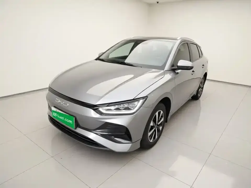 BYD e2