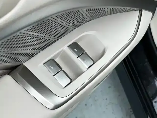ONVO ONVO L90