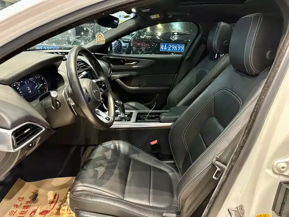 Jaguar XEL