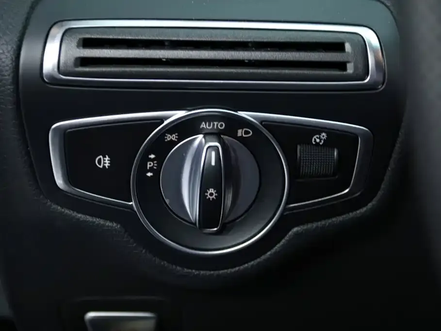 Mercedes-Benz C-Class (Import)