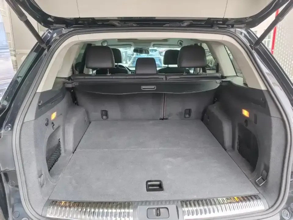 Hongqi Hongqi HS7