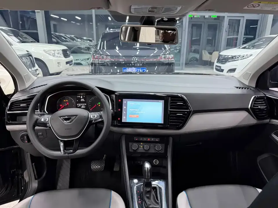 Jetta VS5