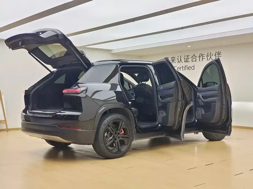Nio ES7