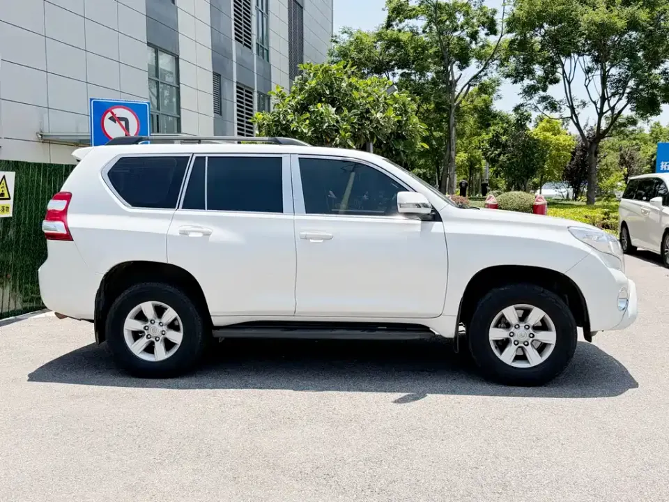 Toyota Prado (Import)