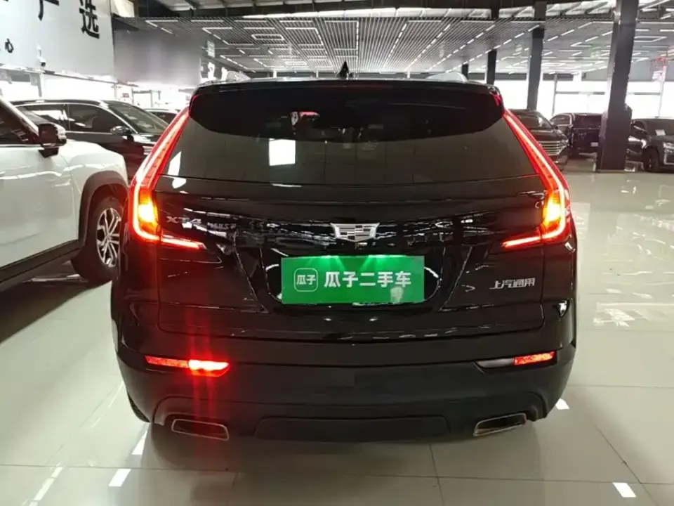 Cadillac XT4
