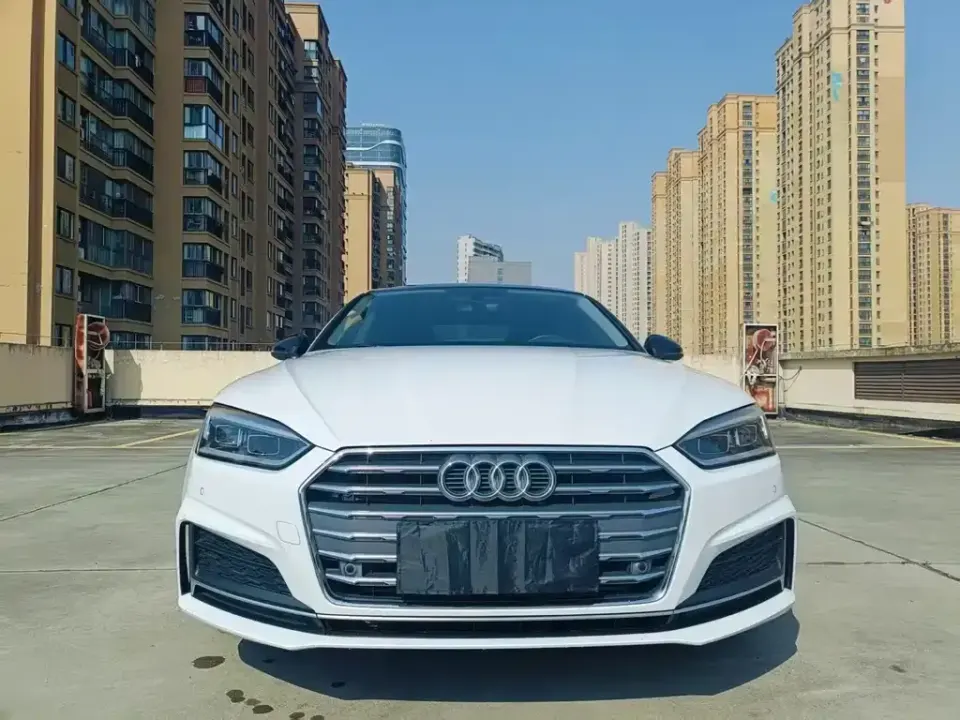 Audi A5 (Import)