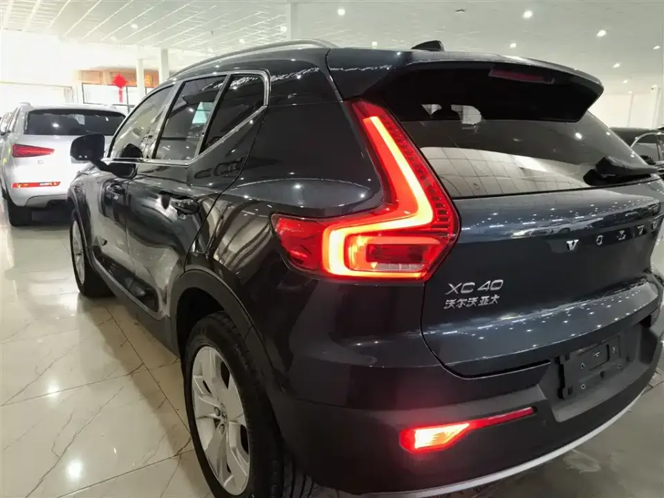 Volvo XC40