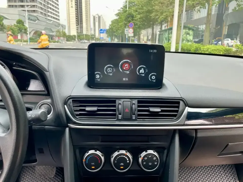 Mazda CX-4
