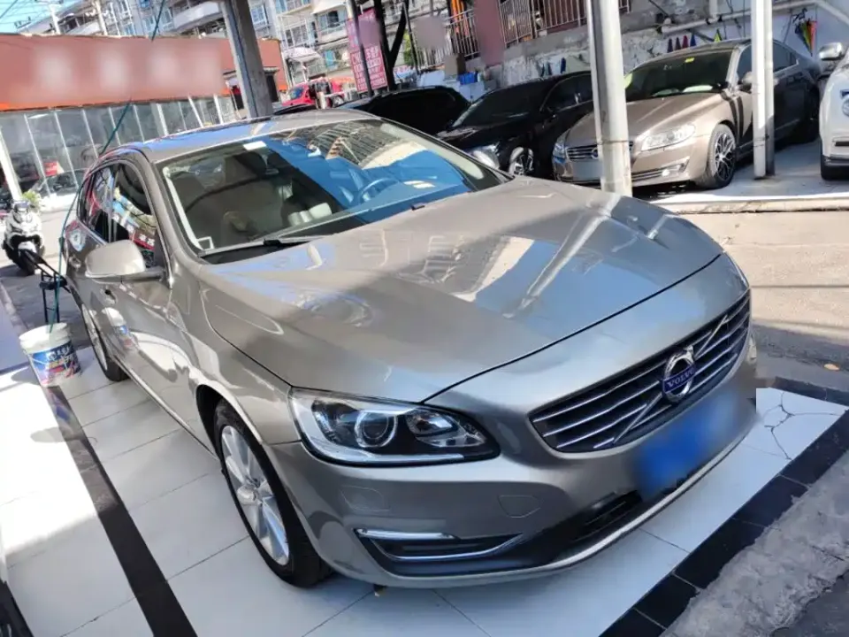 Volvo V60