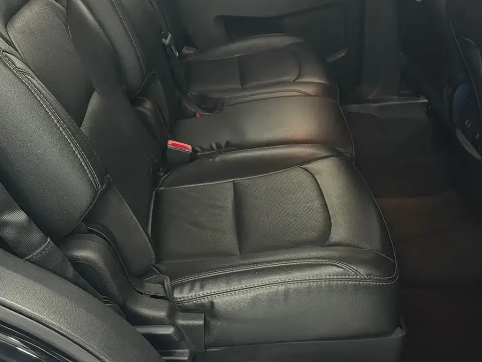Ford Explorer (Import)