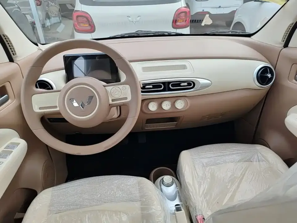 Wuling MINIEV