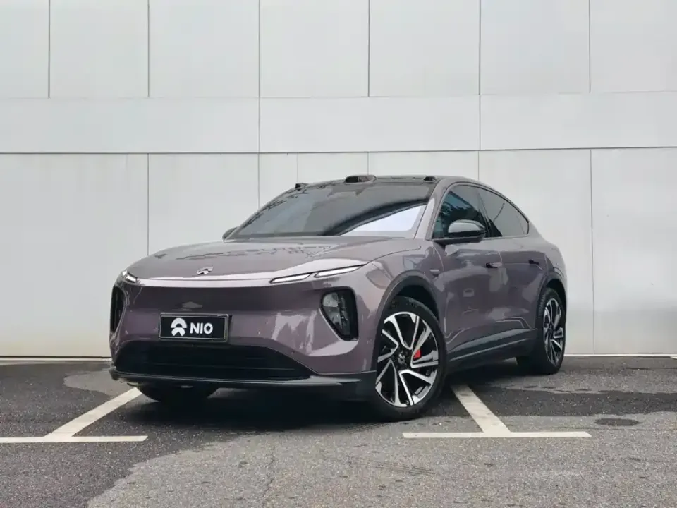 Nio EC6