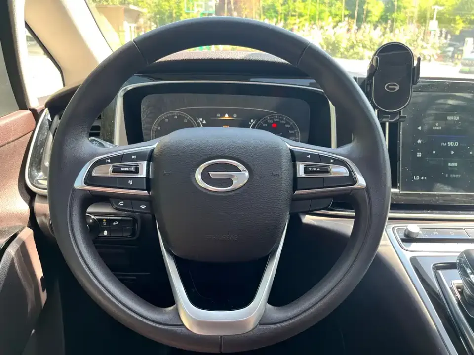 GAC Trumpchi M8