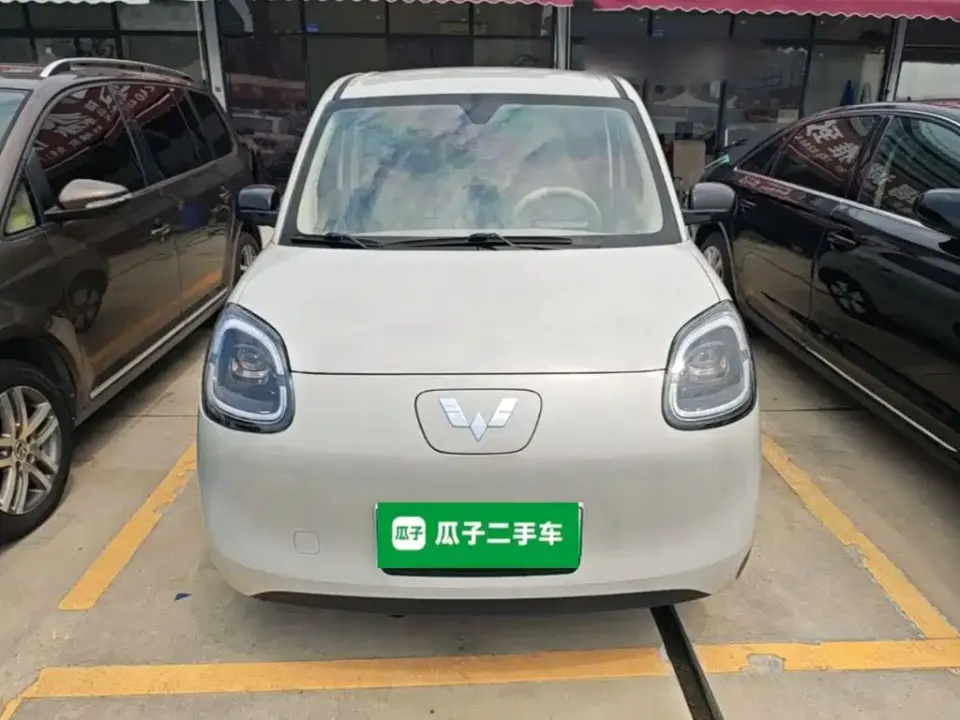 Wuling MINIEV
