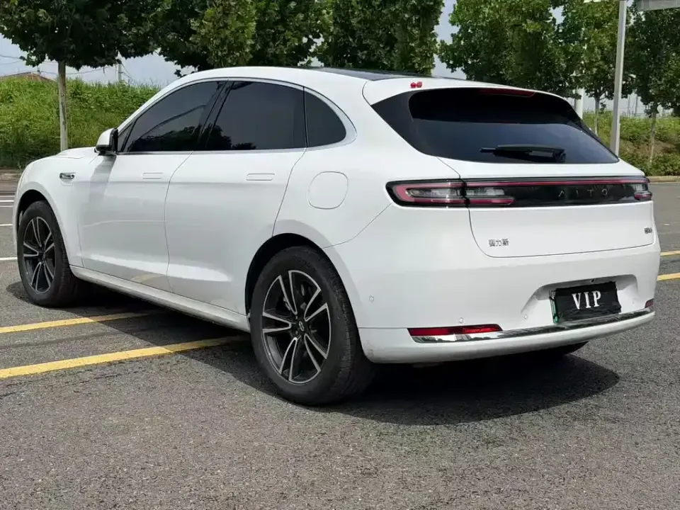 AITO AITO M5