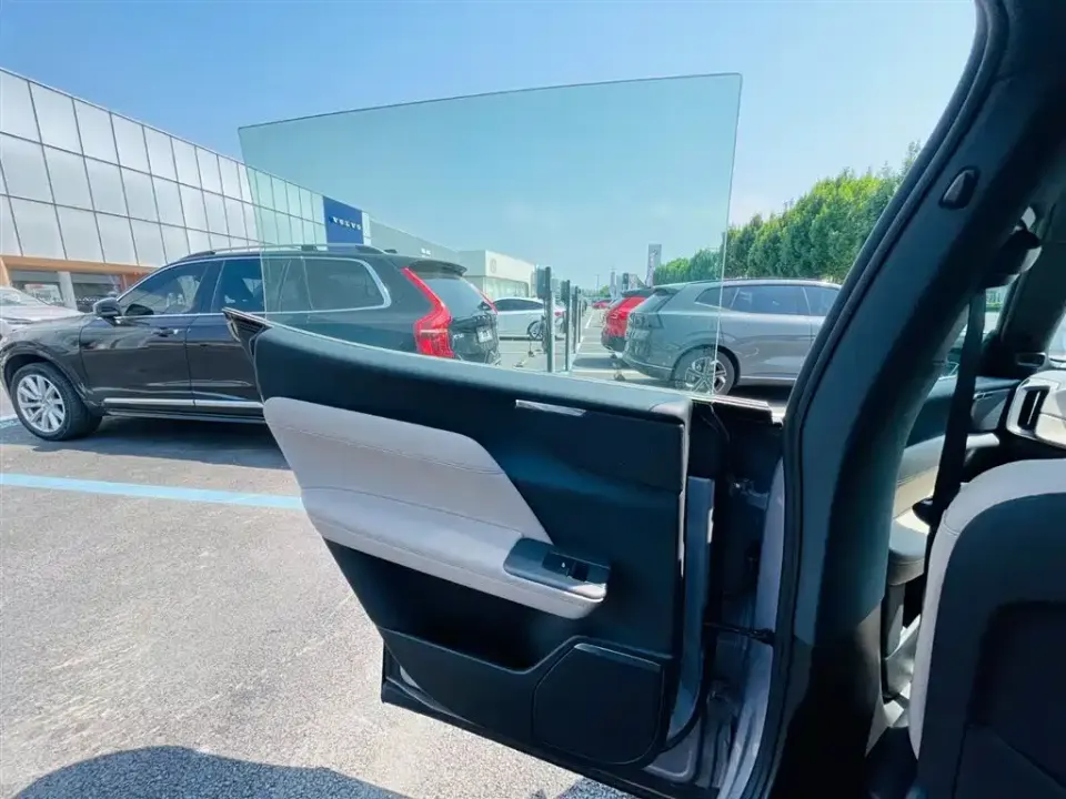 Volvo XC70 PHEV