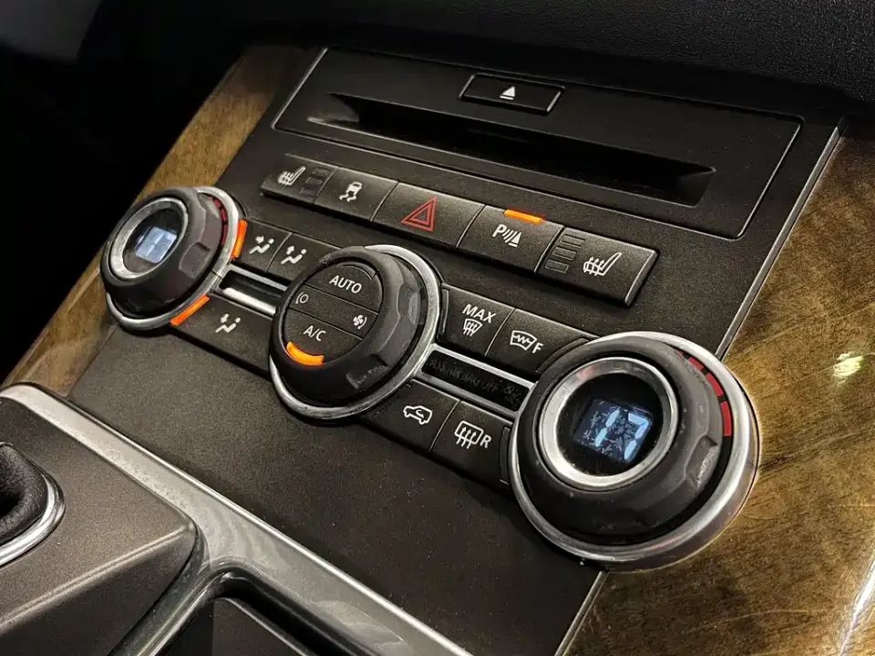 Land Rover Sport