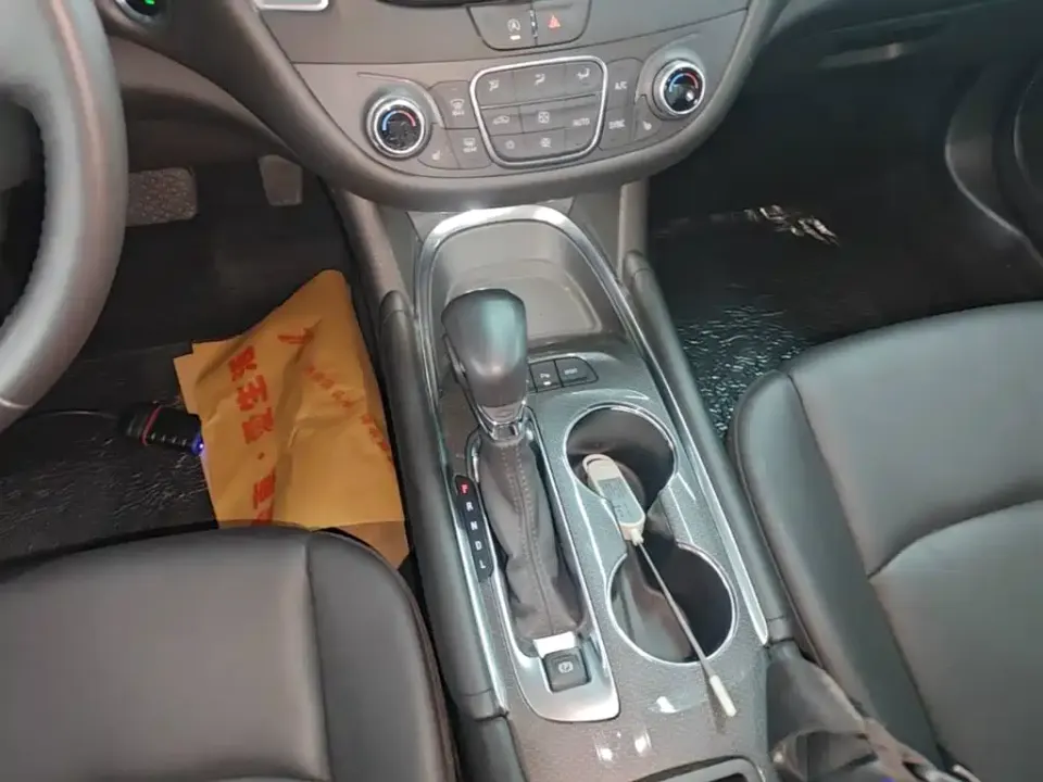 Chevrolet Malibu XL