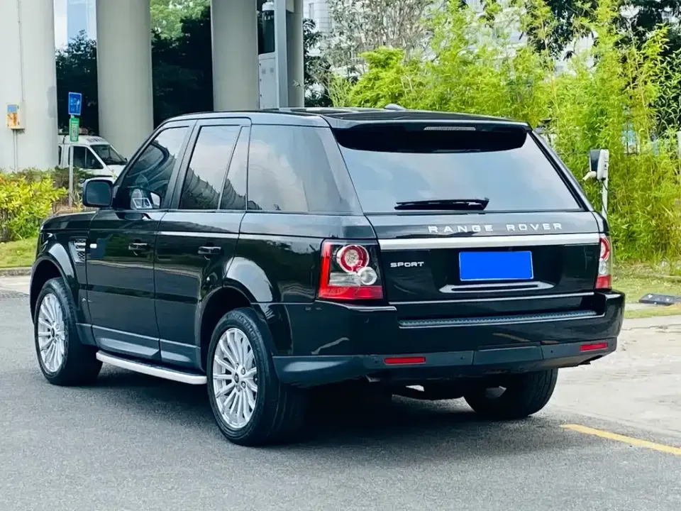 Land Rover Sport