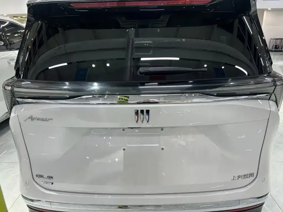 Buick GL8 Hybrid