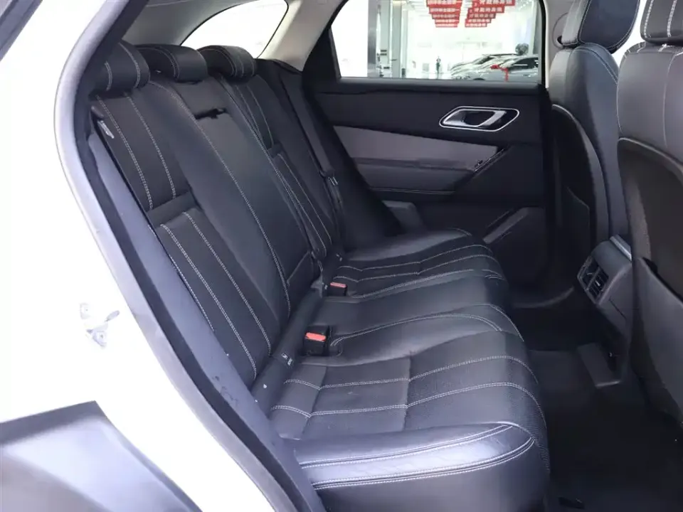 Land Rover Velar