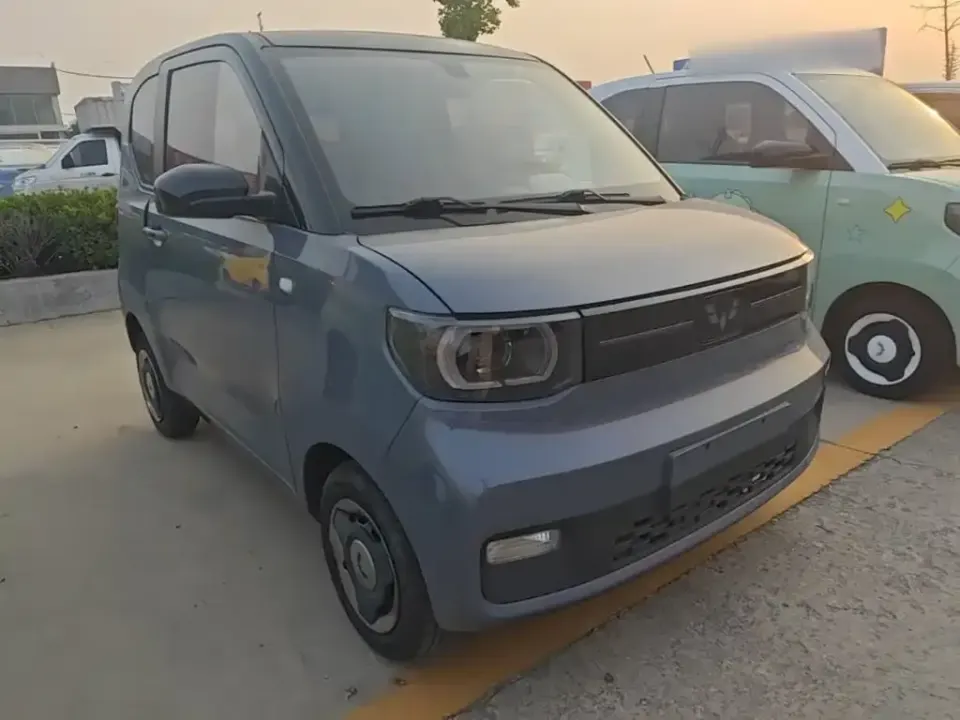 Wuling MINIEV
