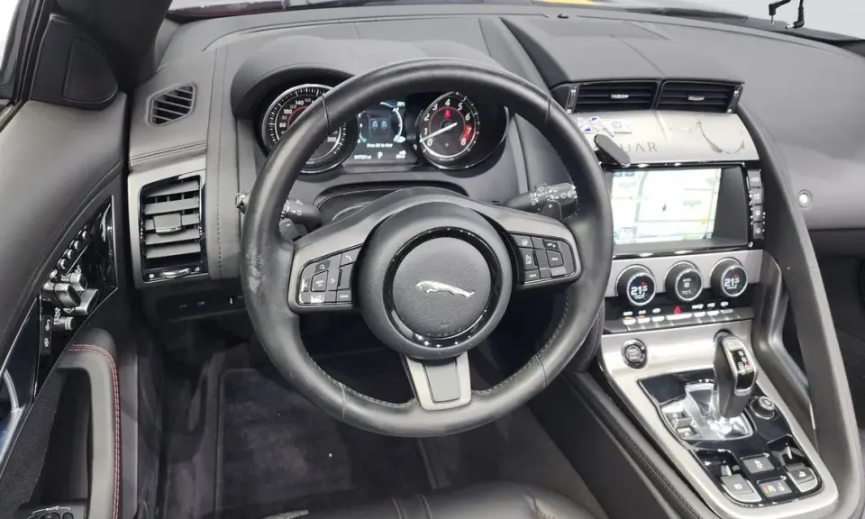 Jaguar F-Type