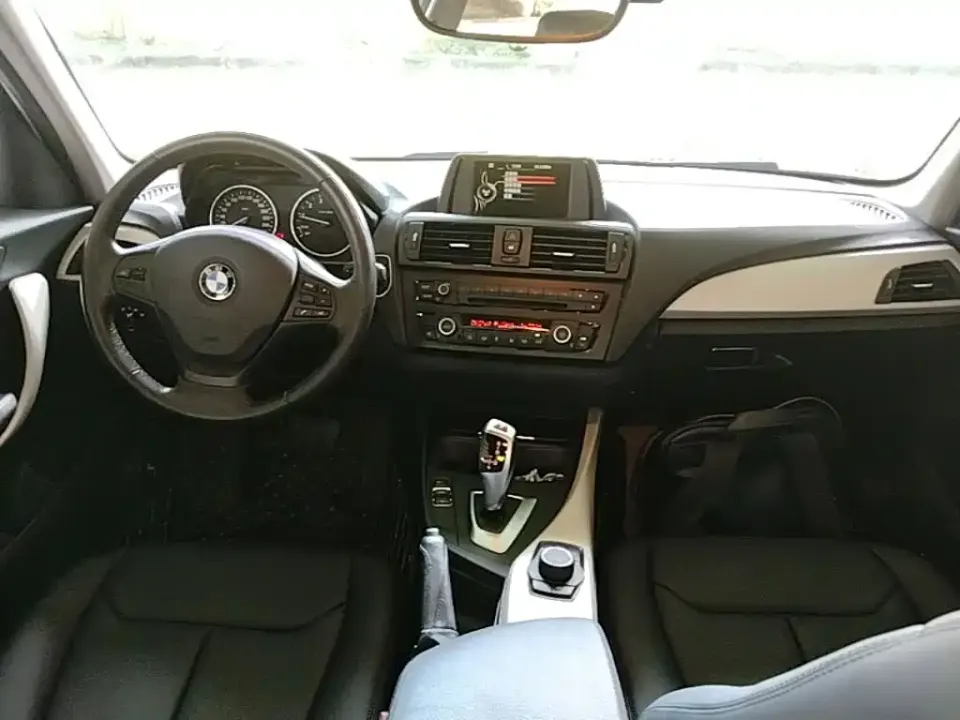 BMW 1 Series (Import)