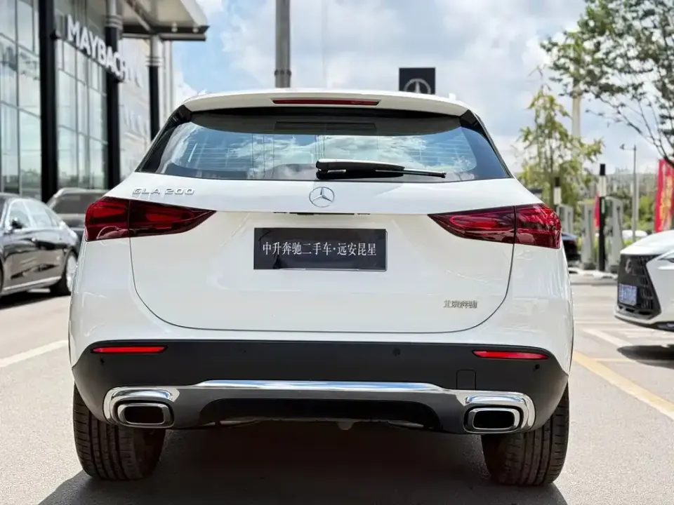 Mercedes-Benz GLA