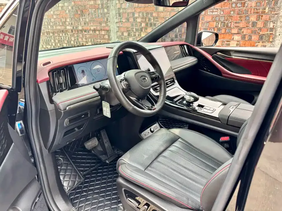 GAC Trumpchi M8