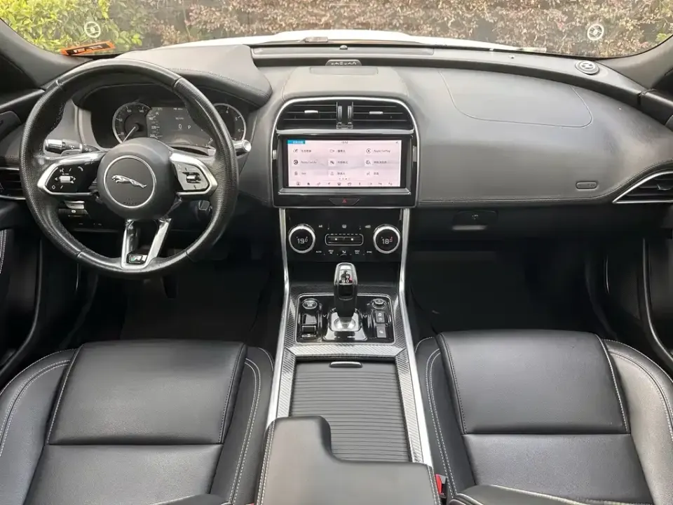 Jaguar XEL