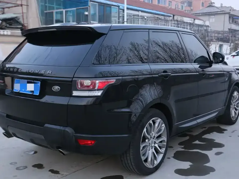 Land Rover Sport