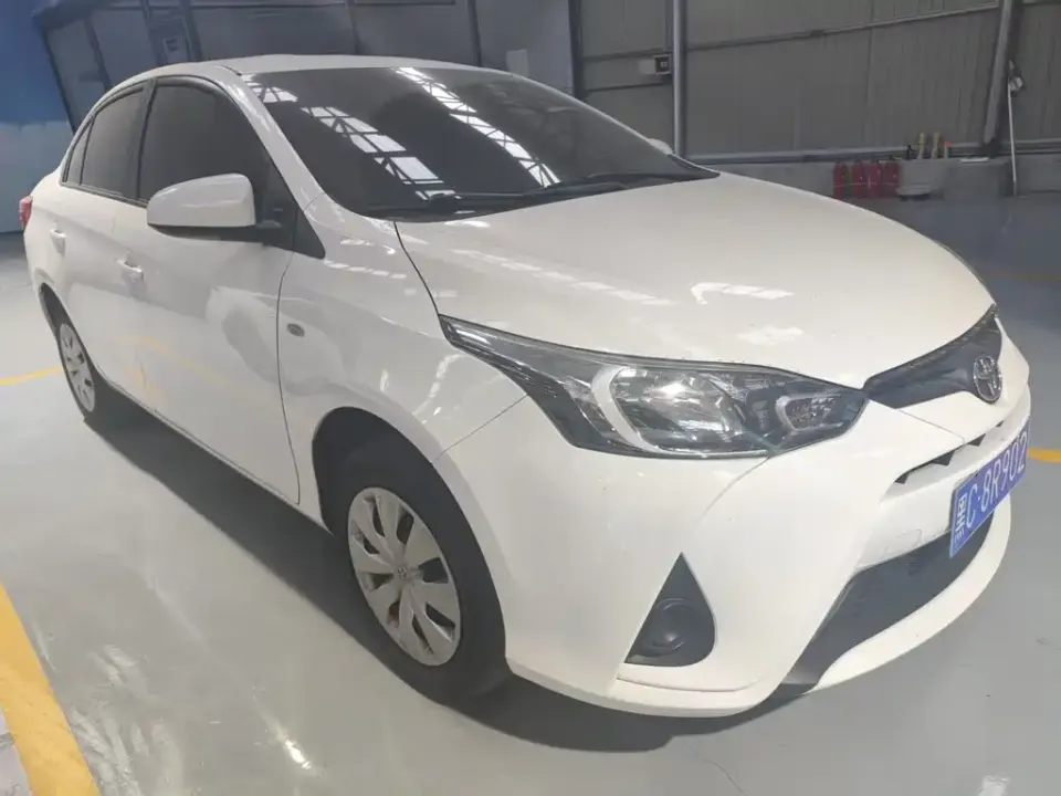 Toyota Yaris L