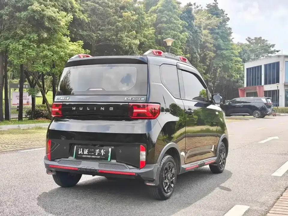 Wuling MINIEV