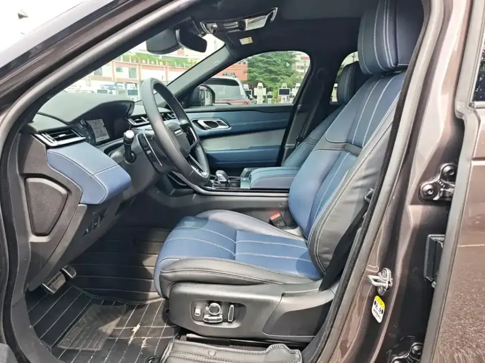Land Rover Velar