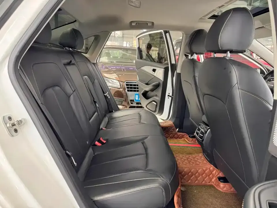 Roewe i6 Max