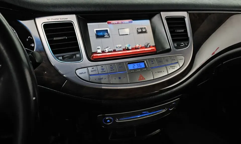 Hyundai Genesis
