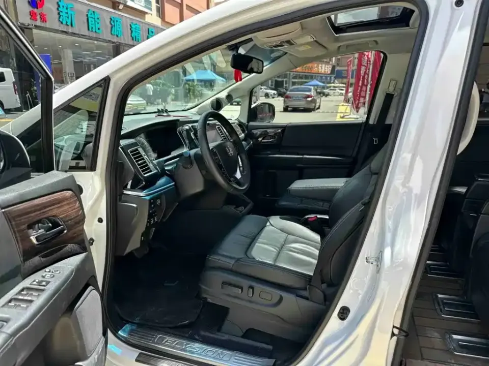Honda Elysion