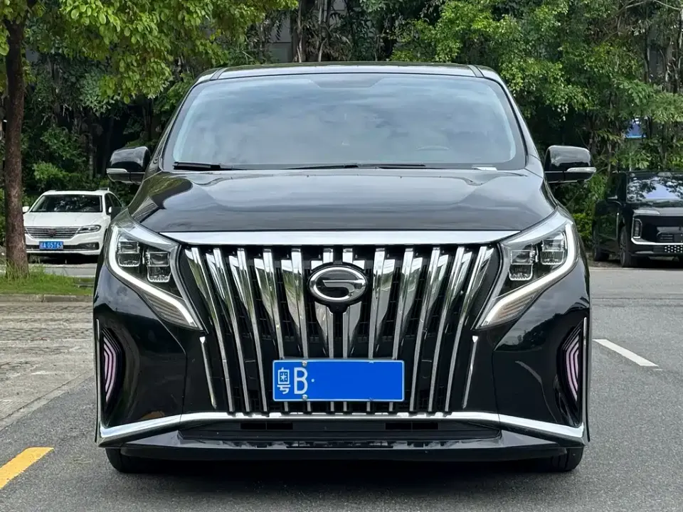 GAC Trumpchi M8