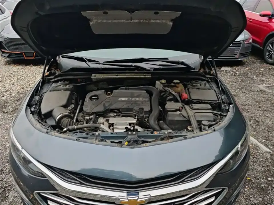 Chevrolet Malibu XL