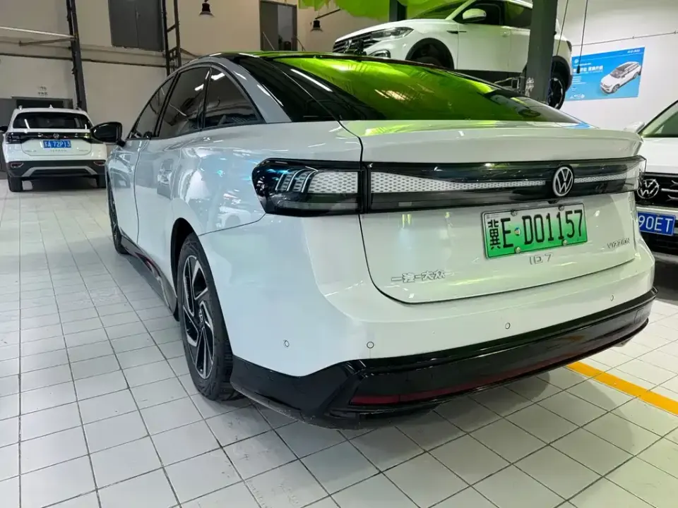 Volkswagen ID.7 VIZZION