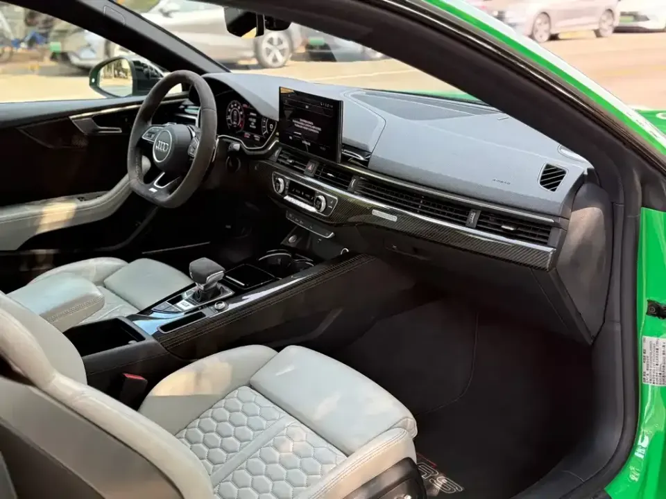 Audi RS 5
