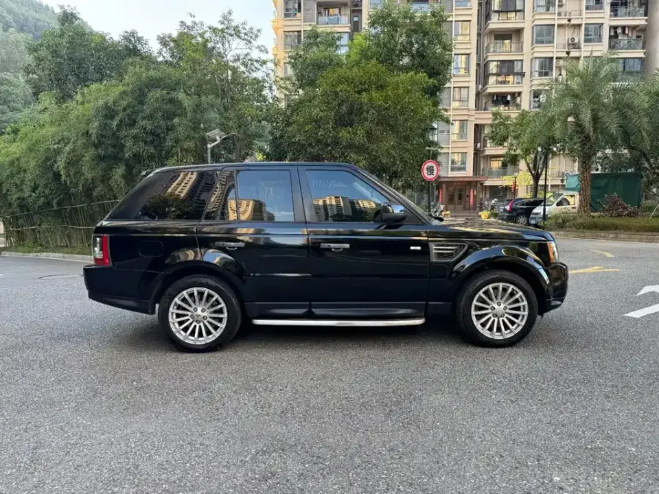 Land Rover Sport