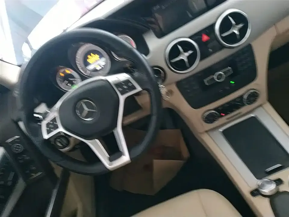 Mercedes-Benz GLK-Class