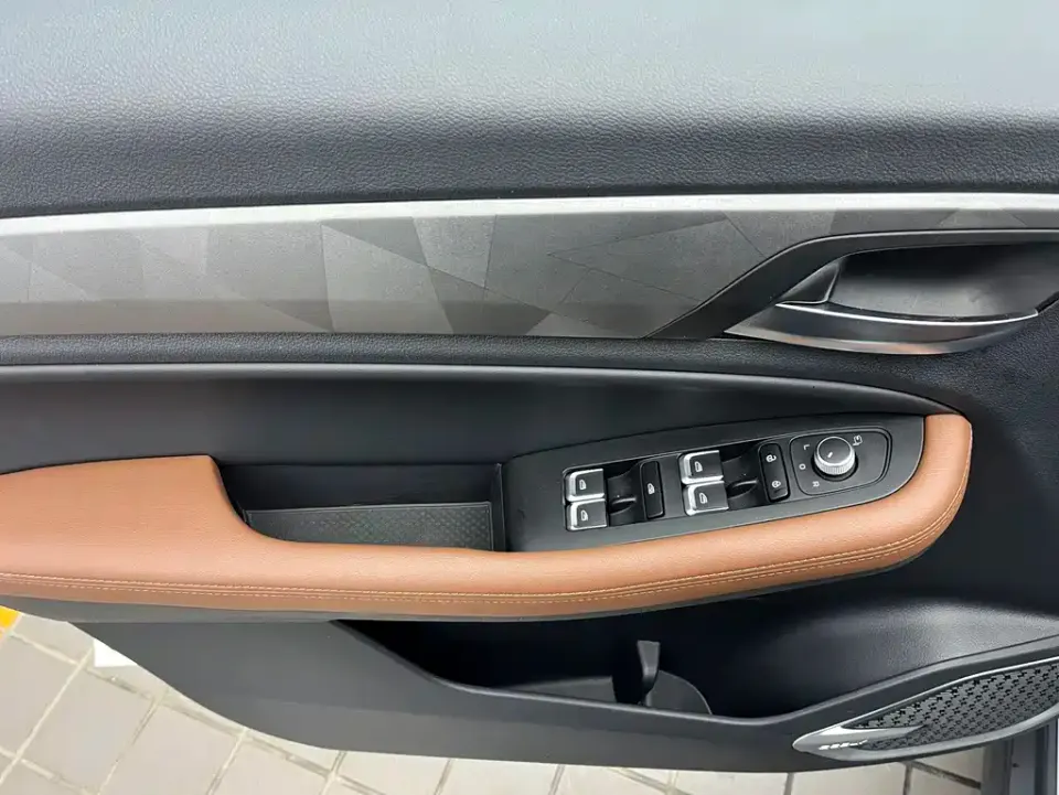 Geely Vision X6