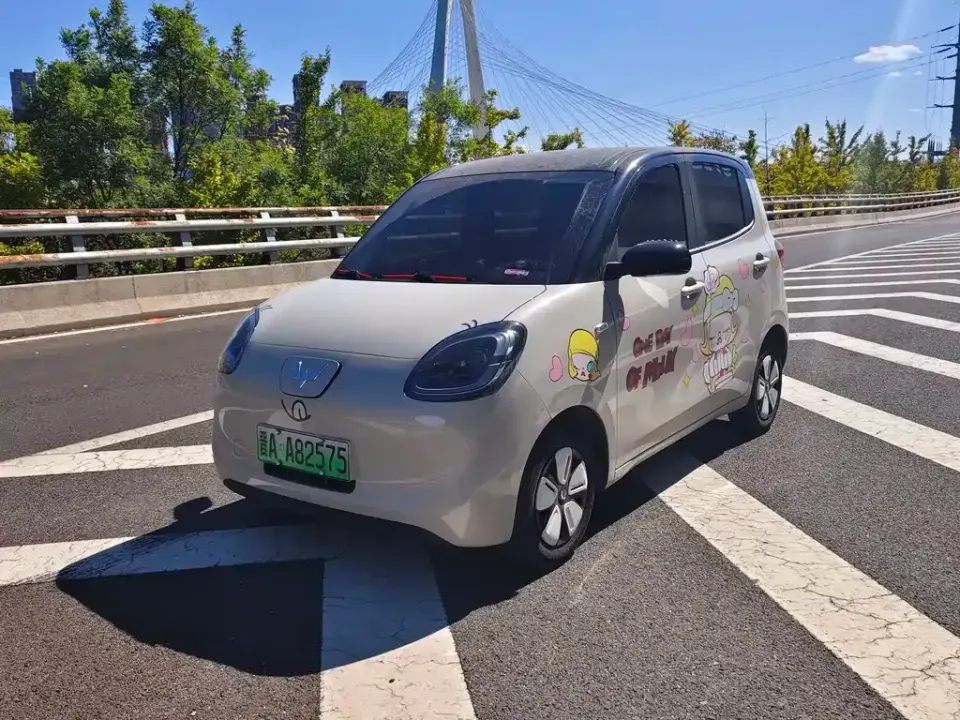 Wuling MINIEV