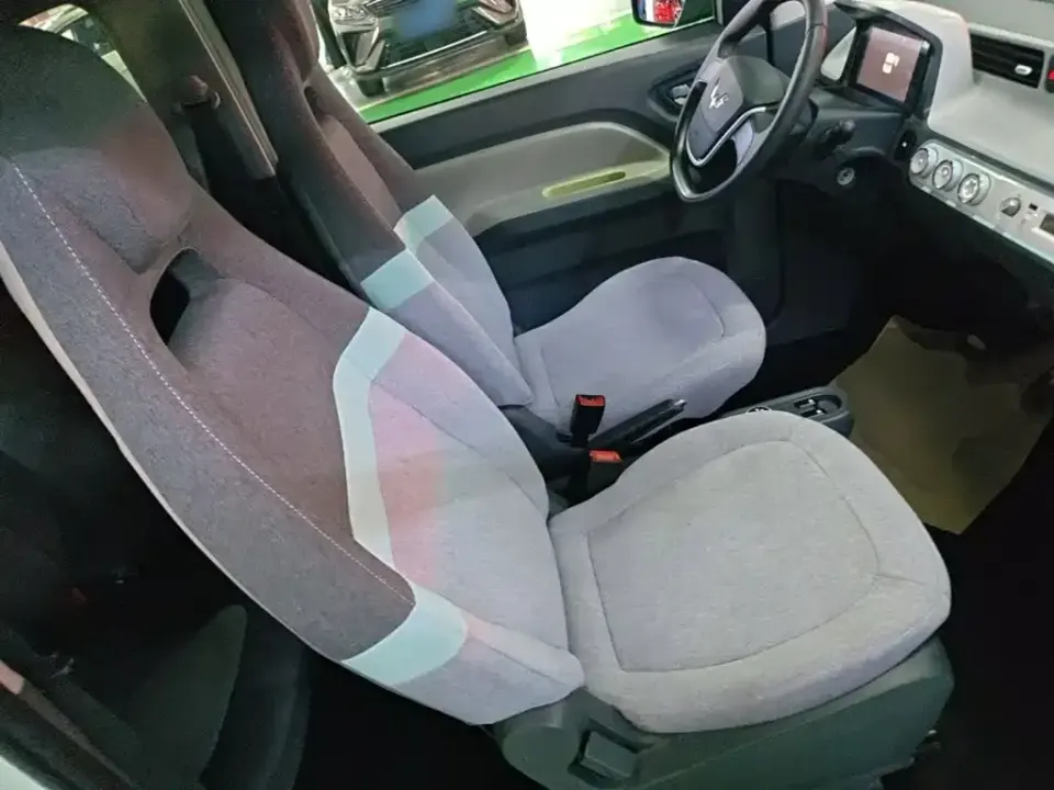 Wuling MINIEV