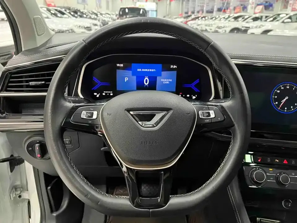 Jetta VS7