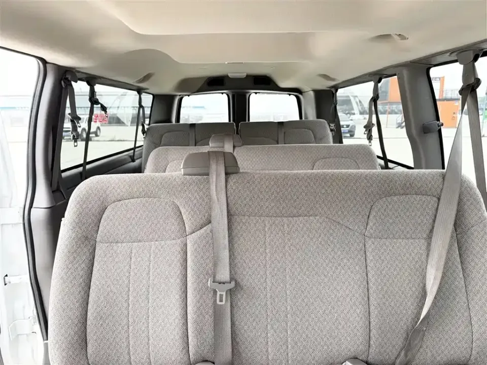 GMC Savana