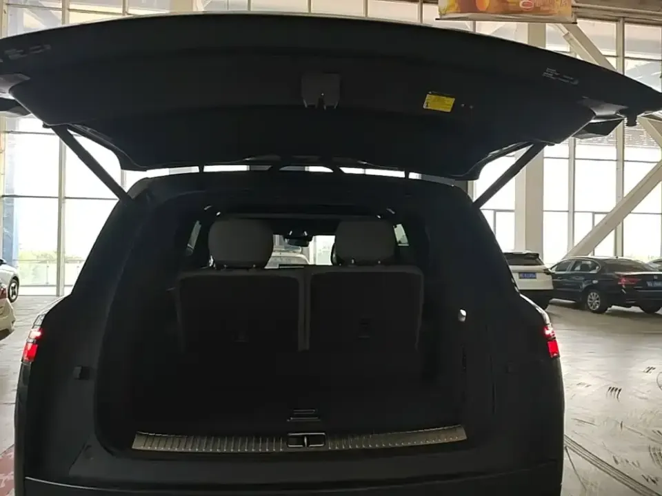 Denza Denza N9